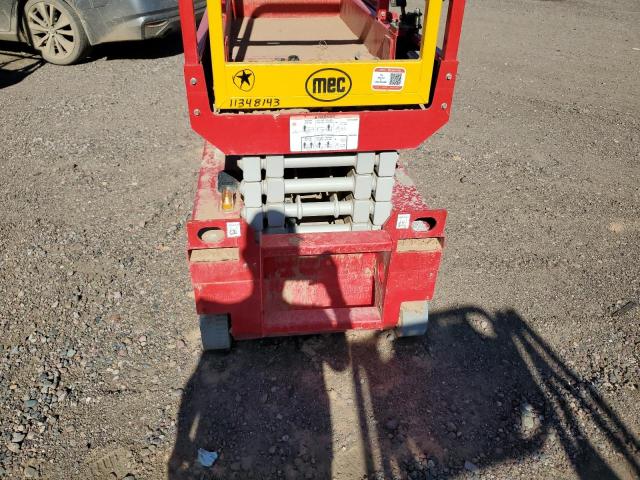 16915208 - 2022 MEC LIFT RED photo 7