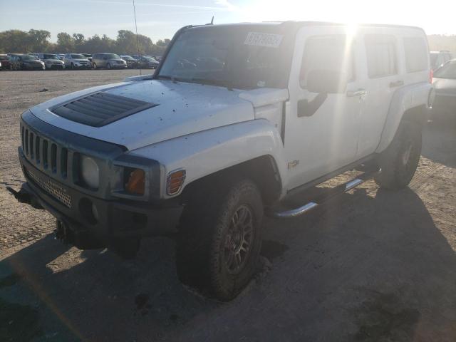 5GTDN13E178150185 - 2007 HUMMER H3 WHITE photo 2