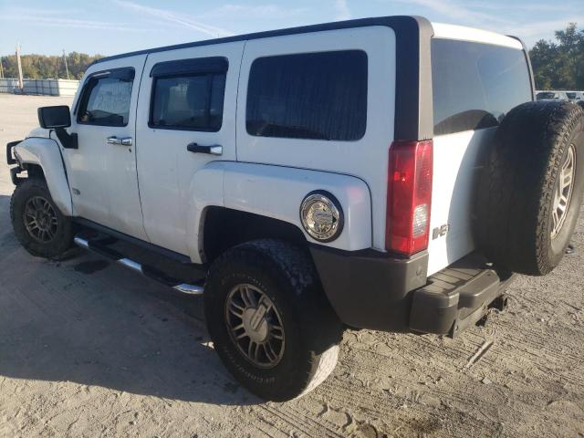 5GTDN13E178150185 - 2007 HUMMER H3 WHITE photo 3