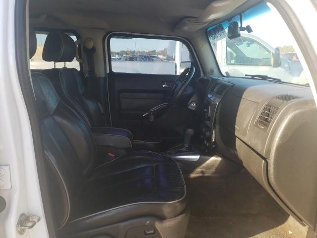 5GTDN13E178150185 - 2007 HUMMER H3 WHITE photo 5