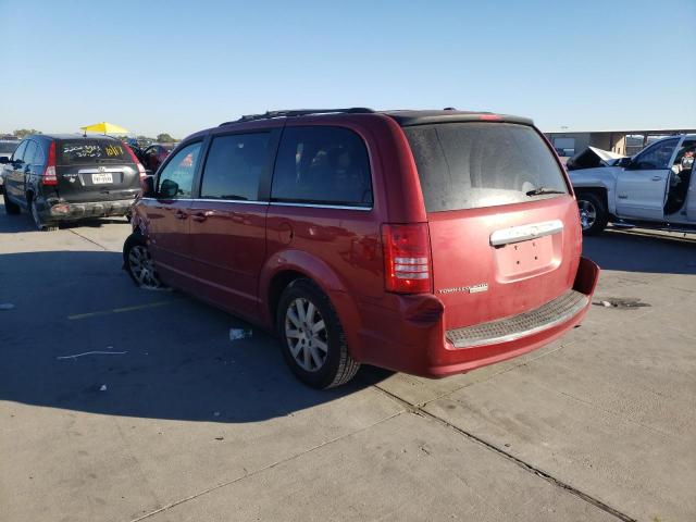 2A8HR54P68R841196 - 2008 CHRYSLER TOWN & COU RED photo 3