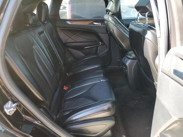 5LMCJ2D99JUL32617 - 2018 LINCOLN MKC SELECT 黑色 照片 6