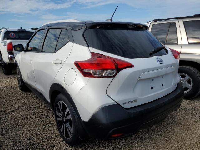 3N1CP5CU1KL477503 - 2019 NISSAN KICKS S WHITE photo 3