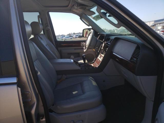 5LMFU27586LJ03615 - 2006 LINCOLN NAVIGATOR SILVER photo 5