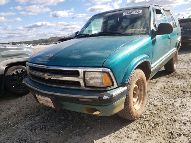 1GNCS13W8SK209949 - 1995 CHEVROLET BLAZER GREEN photo 2