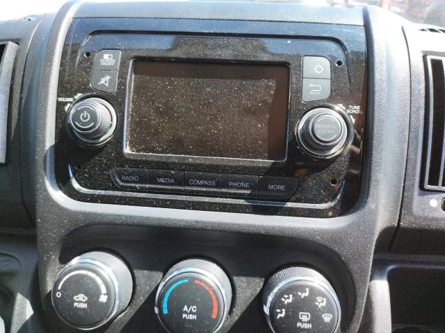 3C6TRVDG5JE108721 - 2018 RAM PROMASTER 白色 照片 9