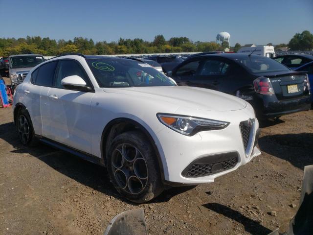 ZASPAKBN7N7D29364 - 2022 ALFA ROMEO STELVIO TI WHITE photo 1