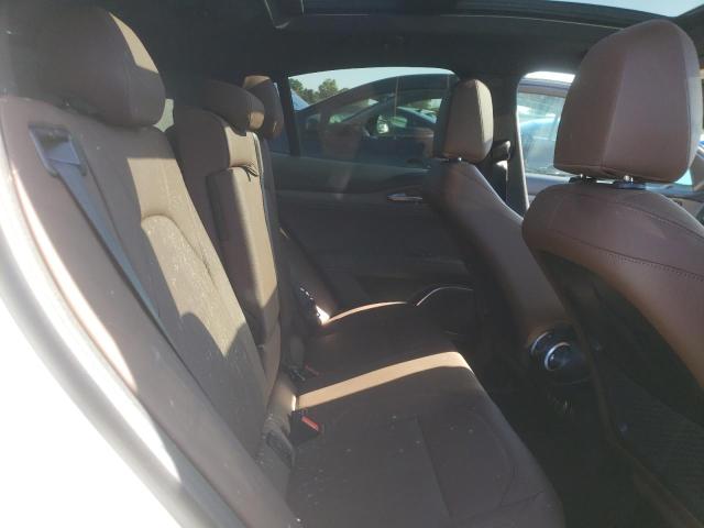 ZASPAKBN7N7D29364 - 2022 ALFA ROMEO STELVIO TI WHITE photo 6