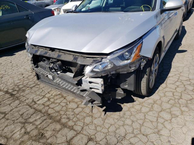 1N4BL4BV8LC149572 - 2020 NISSAN ALTIMA S SILVER photo 9