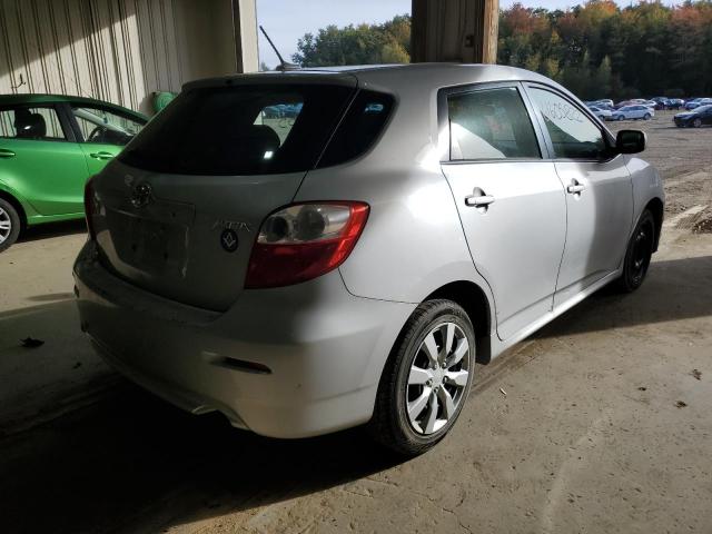 2T1KU4EE2AC200877 - 2010 TOYOTA MATRIX SILVER photo 4