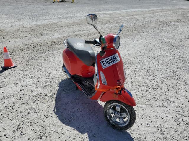 ZAPC536B4F5100461 - 2015 VESPA PRIMAVERA RED photo 1