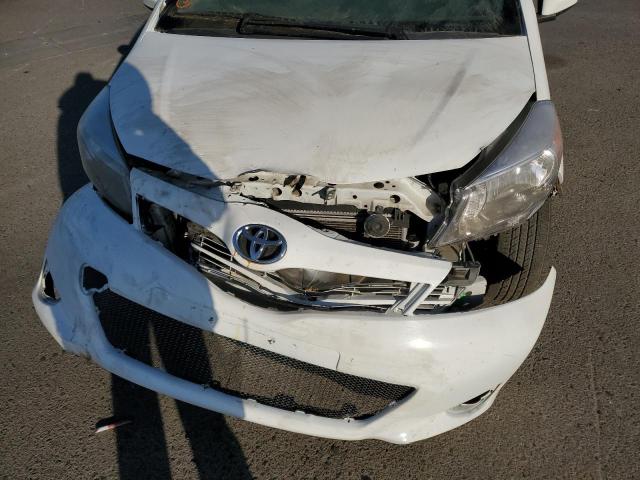 JTDKTUD38DD544451 - 2013 TOYOTA YARIS WHITE photo 9