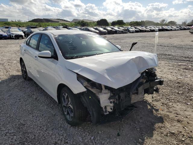 3KPF24AD4KE078112 - 2019 KIA FORTE FE WHITE photo 1