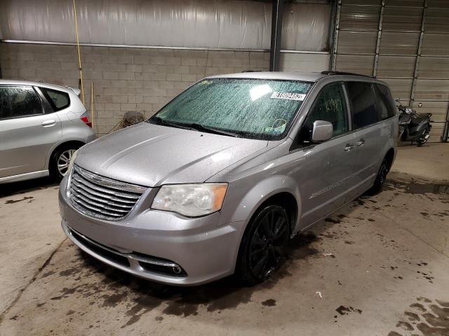 2C4RC1BG7FR754848 - 2015 CHRYSLER TOWN & COU SILVER photo 2