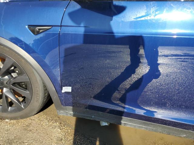 7SAXCBE60NF****** - 2022 TESLA MODEL X BLUE photo 9