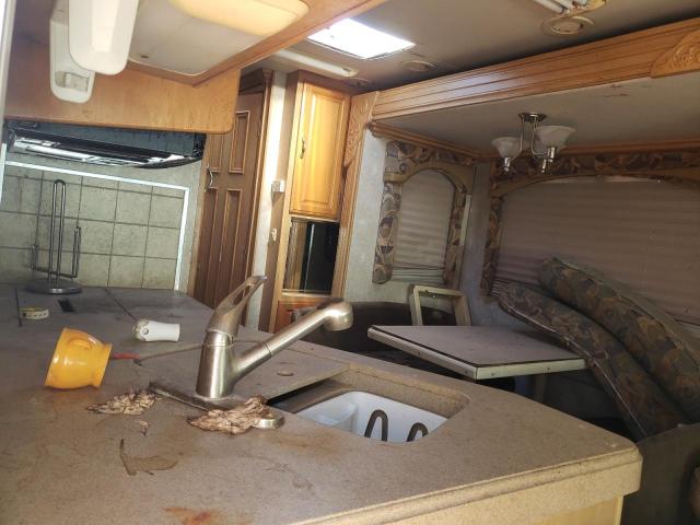 5B4MP67G053397885 - 2005 COACH MOTOR HOME TAN photo 6