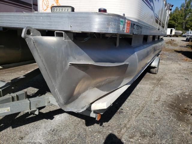 GDY4702PD101 - 2001 SWEE PONTOON WHITE photo 9