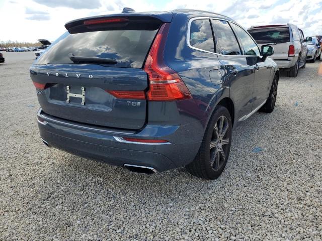 YV4102DL7L1512046 - 2020 VOLVO XC60 T5 IN BLUE photo 4