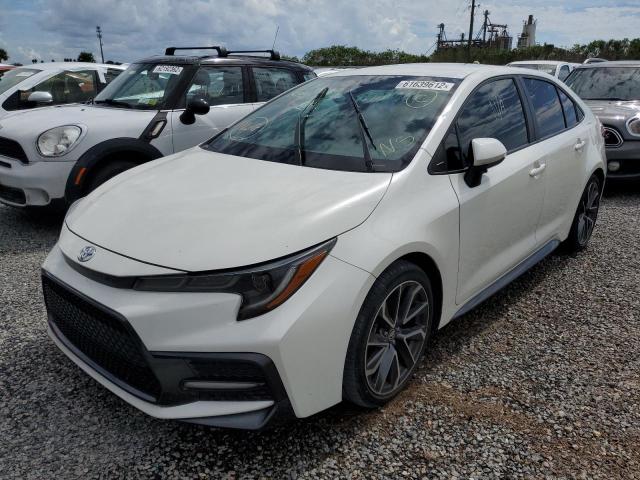 5YFS4RCE5LP028623 - 2020 TOYOTA COROLLA SE WHITE photo 2