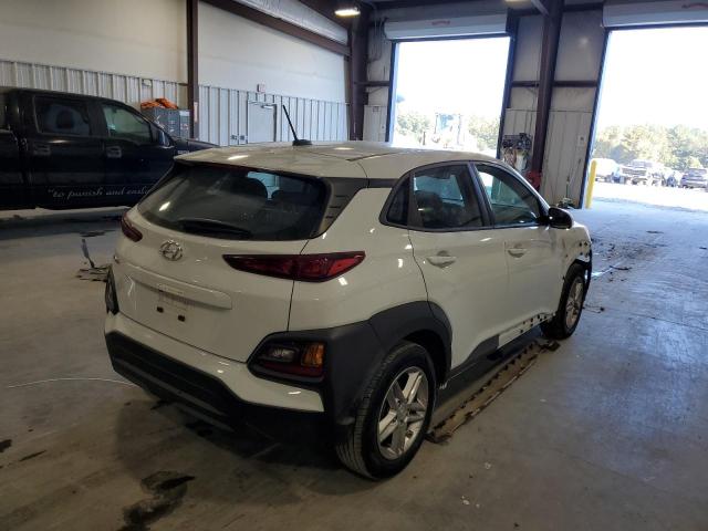 KM8K12AA2MU663556 - 2021 HYUNDAI KONA SE WHITE photo 4