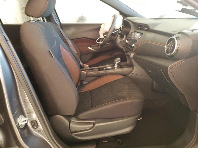 3N1CP5DV6ML486675 - 2021 NISSAN KICKS SR GRAY photo 5