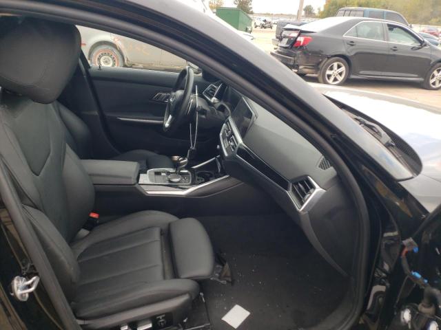 WBA5R1C50KAK09094 - 2019 BMW 330I BLACK photo 5