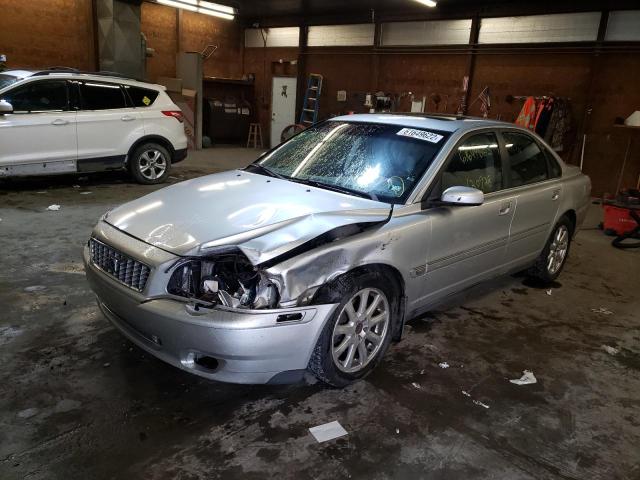 YV1TS59H441379169 - 2004 VOLVO S80 2.5T SILVER photo 2