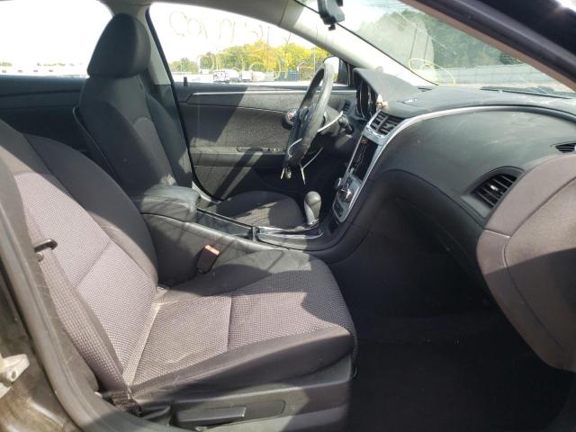 1G1ZC5EB4AF322282 - 2010 CHEVROLET MALIBU 1LT أسود صورة 5