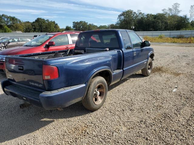 1GCCS19H038168197 - 2003 CHEVROLET S TRUCK S1 BLUE photo 4