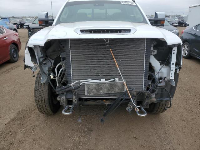 1GT42WEY2KF196066 - 2019 GMC SIERRA K35 WHITE photo 9