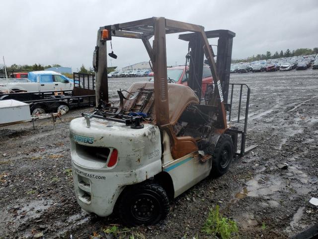 P1F29H28486 - 2022 OTHER FORK LIFT WHITE photo 4