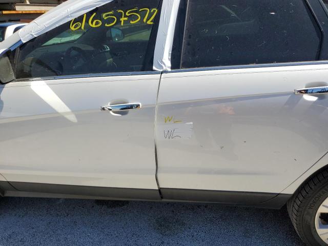 3GYFNCE31FS560928 - 2015 CADILLAC SRX PERFOR 白色 照片 9