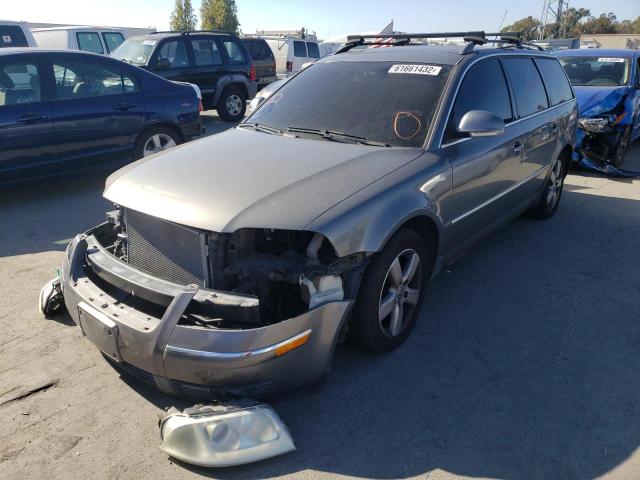 WVWWU63B65E124251 - 2005 VOLKSWAGEN PASSAT GLX Grafit foto 2