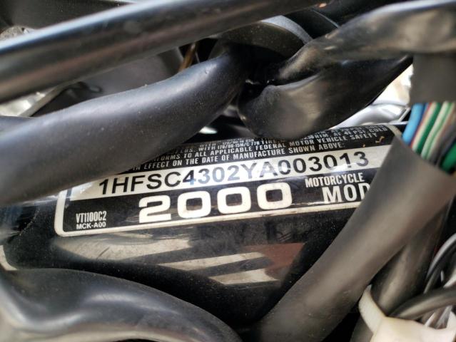 1HFSC4302YA003013 - 2000 HONDA VT1100 C2 RED photo 10