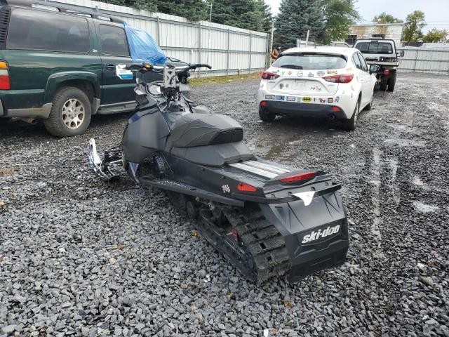 2BPSUWEA3EV000077 - 2014 SKI DOO RENEGADE BLACK photo 3