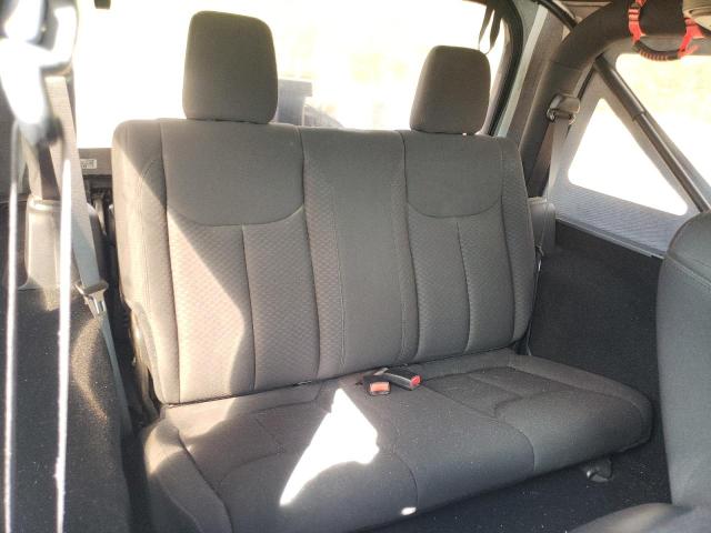 1C4AJWAG6GL257995 - 2016 JEEP WRANGLER S SILVER photo 6