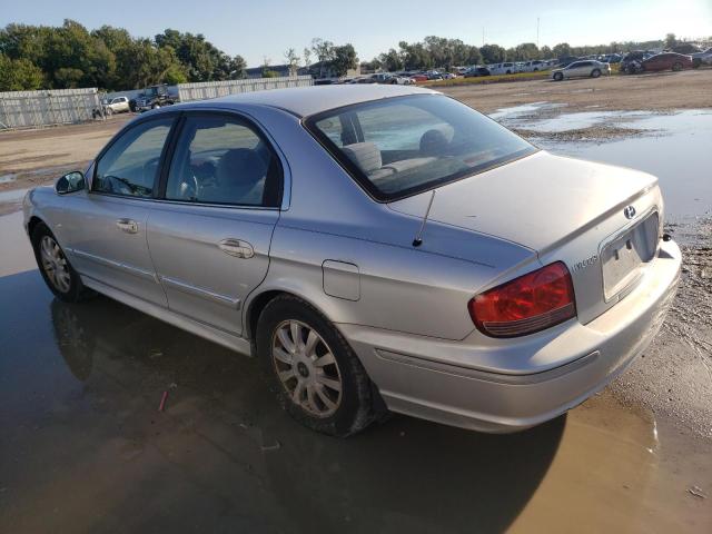 KMHWF35HX4A934767 - 2004 HYUNDAI SONATA GLS SILVER photo 2