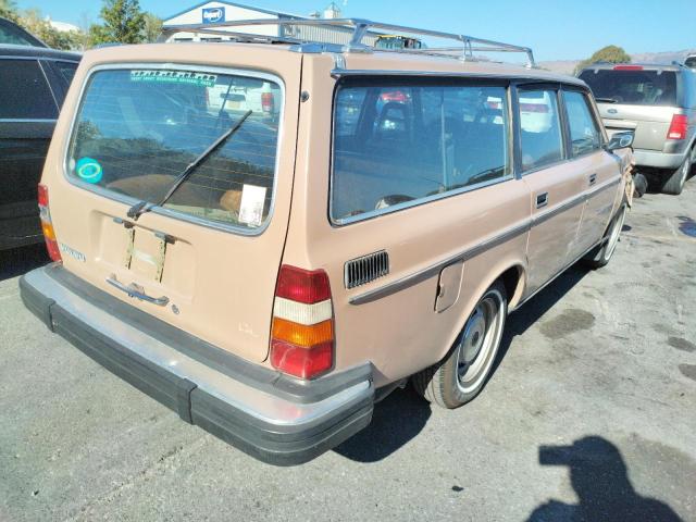 YV1AX4859C1395179 - 1982 VOLVO 245 DL BEIGE photo 4