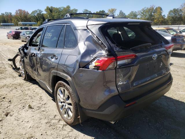 2T3A1RFV1MC248091 - 2021 TOYOTA RAV4 XLE P GRAY photo 3