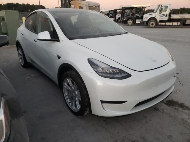 5YJYGDEE9LF026404 - 2020 TESLA MODEL Y WHITE photo 1