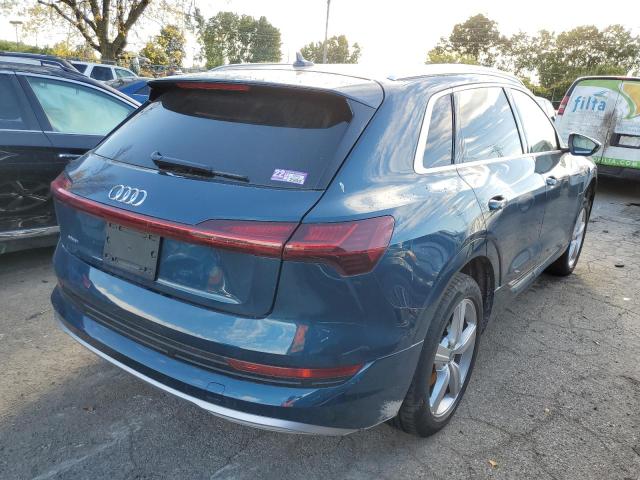 WA1VAAGE6KB012620 - 2019 AUDI E-TRON PRE TEAL photo 4