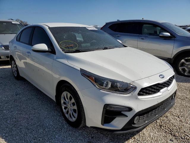 3KPF24AD6ME275611 - 2021 KIA FORTE FE WHITE photo 1