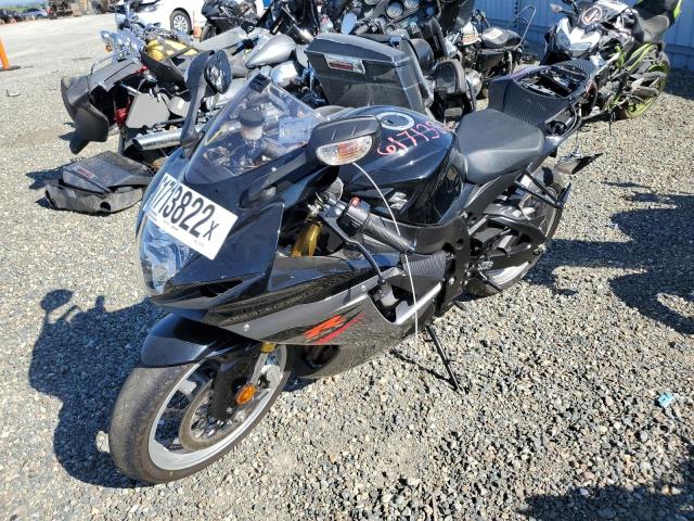 JS1GR7MA4J2101252 - 2018 SUZUKI GSX-R750 BLACK photo 2