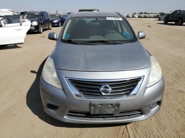 3N1CN7APXCL826593 - 2012 NISSAN VERSA S GRAY photo 9