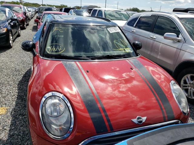 WMWLU1C50H2F28166 - 2017 MINI COOPER CLU RED photo 7