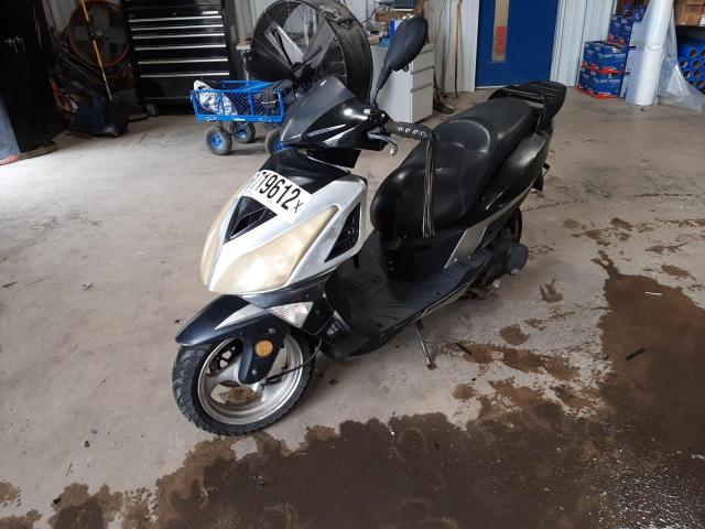 L9NTELKB9E1000497 - 2014 TAOT SCOOTER BLACK photo 2