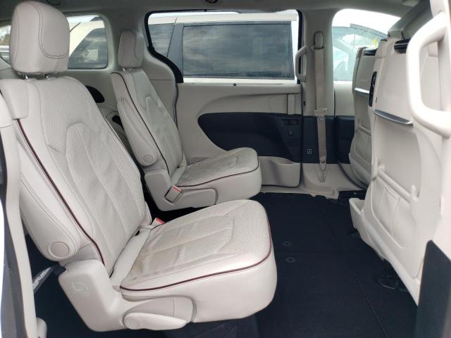 2C4RC1GG8JR100281 - 2018 CHRYSLER PACIFICA L WHITE photo 6