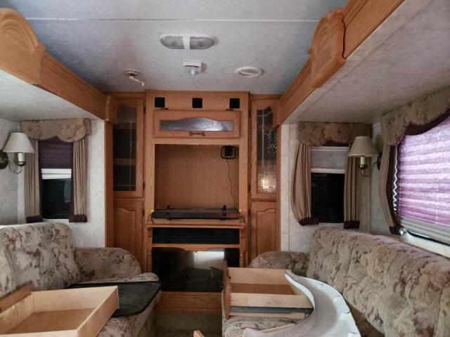 4YDF368245D513002 - 2005 KEYSTONE MONTANA WHITE photo 8