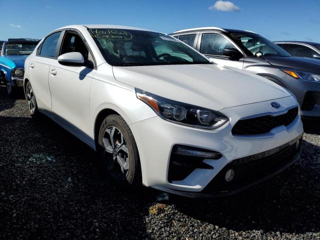 3KPF24AD8ME291535 - 2021 KIA FORTE FE WHITE photo 1