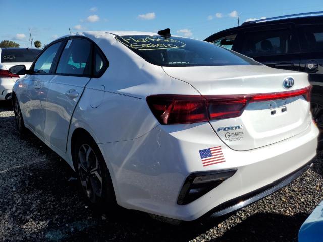 3KPF24AD8ME291535 - 2021 KIA FORTE FE WHITE photo 3